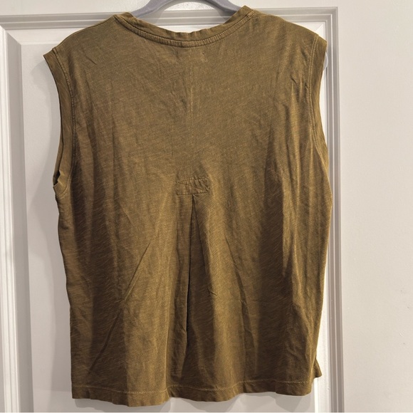 NWT 100% Cotton Rowan Green Muscle Tee - Picture 3 of 5